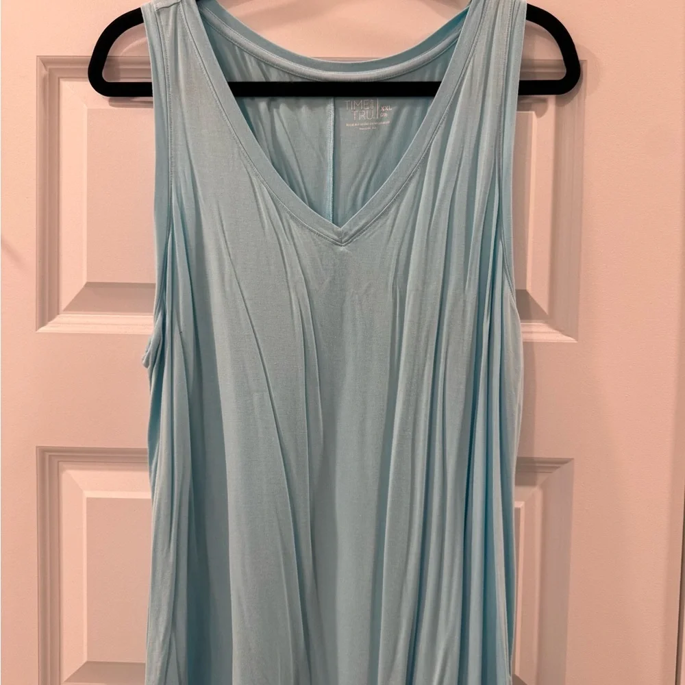 Time and Tru Women's Vibrant Tank Tops set of 3 - Picture 3 of 6